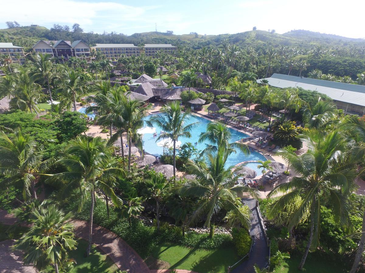 Outrigger Fiji Beach Resort Korotogo Esterno foto Aerial view of the resort